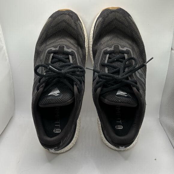 Saucony Triumph 19 Men’s Size 10 Black Activewear Gym Style Code S20678-12 Form